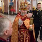 Благодатный огонь принесен в Кронштадтский Морской собор