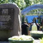 Божественная литургия  на месте разрушенного Андреевского собора Кронштадта