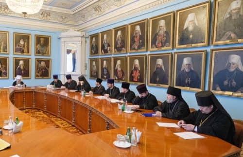 Настоятель Собора принял участие в заседании Епархиальных отделов